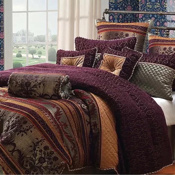 Riverbrook Bedding Riverbrook Home Portia King Comforter Set With